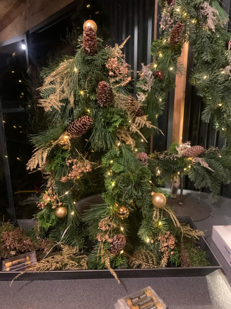 Fotoverzameling kerststukjes maken 2023